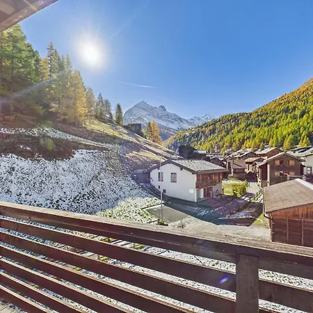 Vacation For Families & Groups Apartamento Saas-Grund